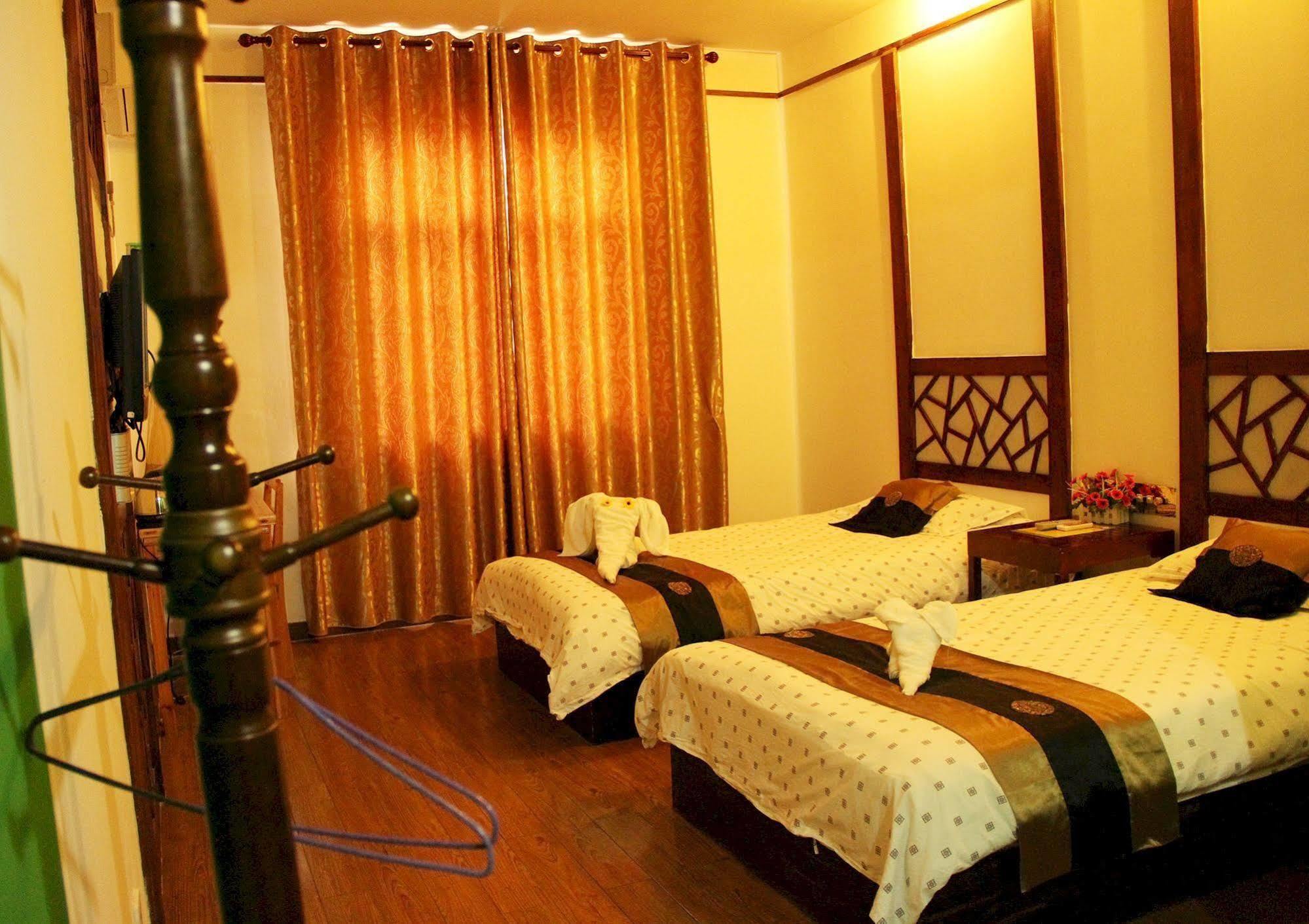 Old Street Yun Zhu Hotel Хуаншан Екстериор снимка